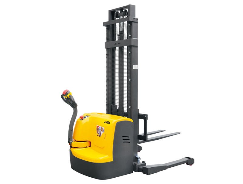 Xilin CTDR15 Electric Walkie Straddle Stacker (1.500 kg)
