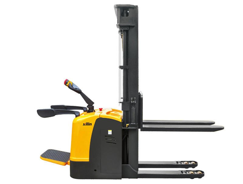 Xilin CDDK15S Electric Stacker with Initial Lift (1.500 kg) Indonesia