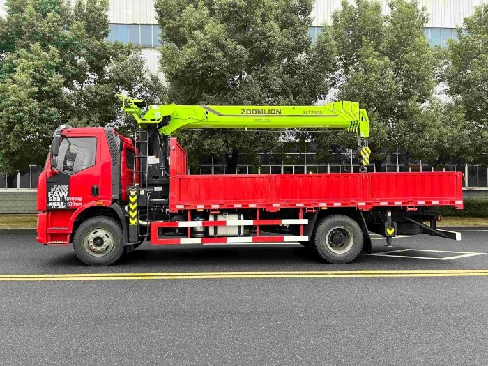 Zoomlion Zoomlion Mobile Cranes - Zoomlion ZLT2500V5 Loader crane